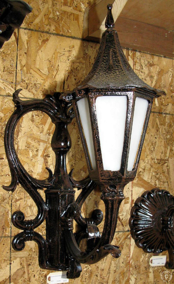 Sconce Vienna Holland